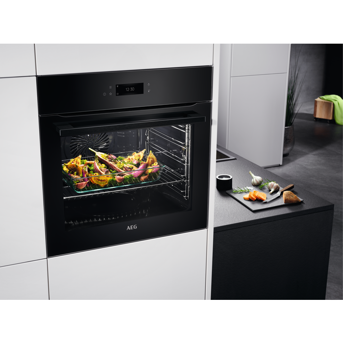 AEG - Pyrolytic oven - BPE748380B