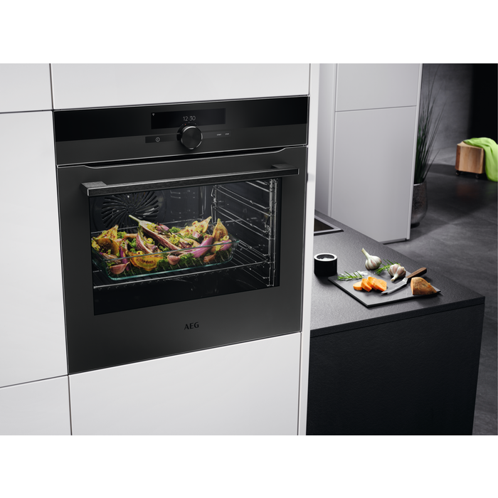 AEG - Pyrolytic oven - BPK949330T