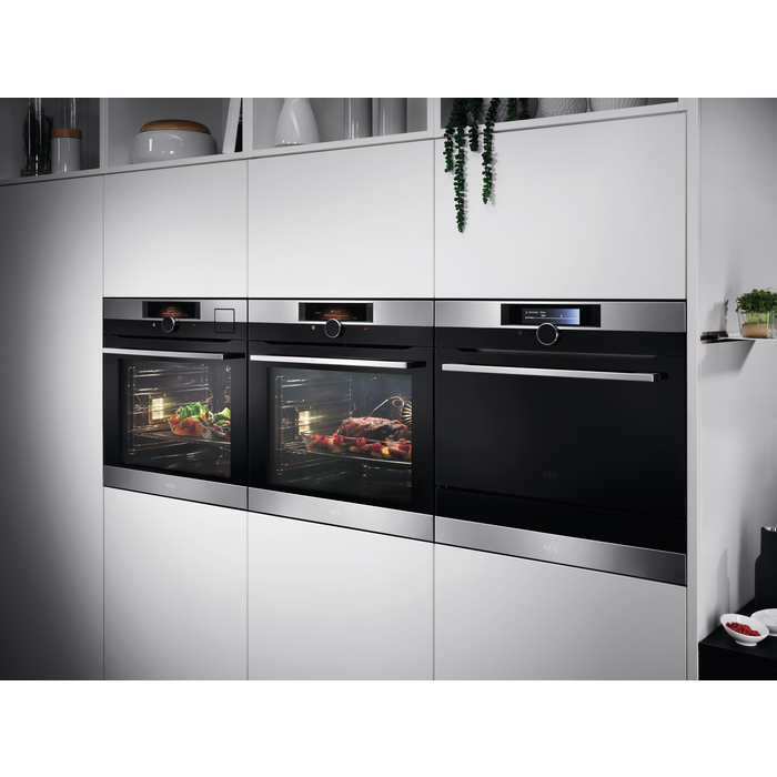 AEG - Steam oven - BSK892330M