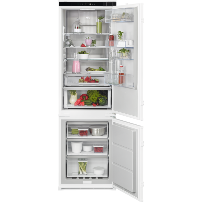 Lodówka 8000 Cooling 360° Fridge Freezer 177,2 cm