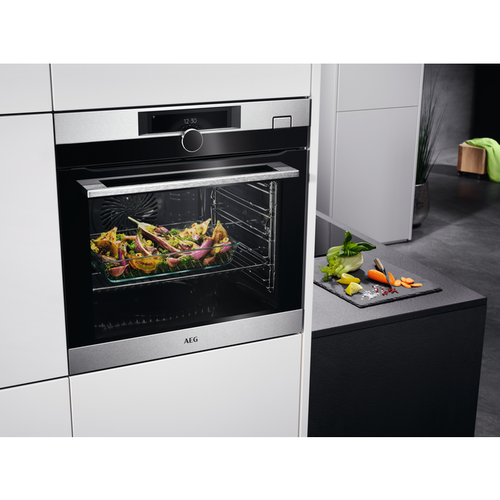 AEG - Steam oven - BSK988330M